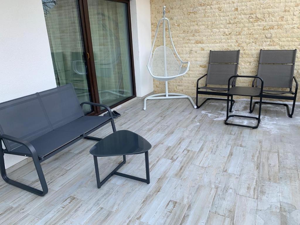 Casa Skadi, Zamora,Buşteni エクステリア 写真